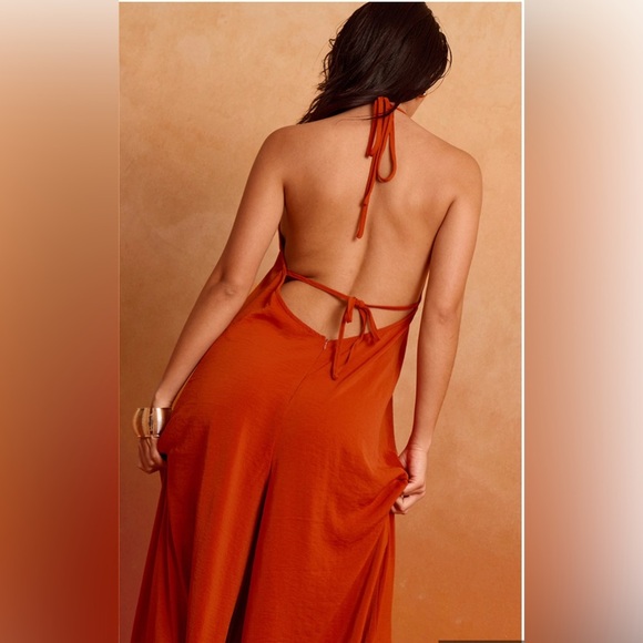 PrettyLittleThing Rust Halter Jumpsuit - Picture 5 of 5